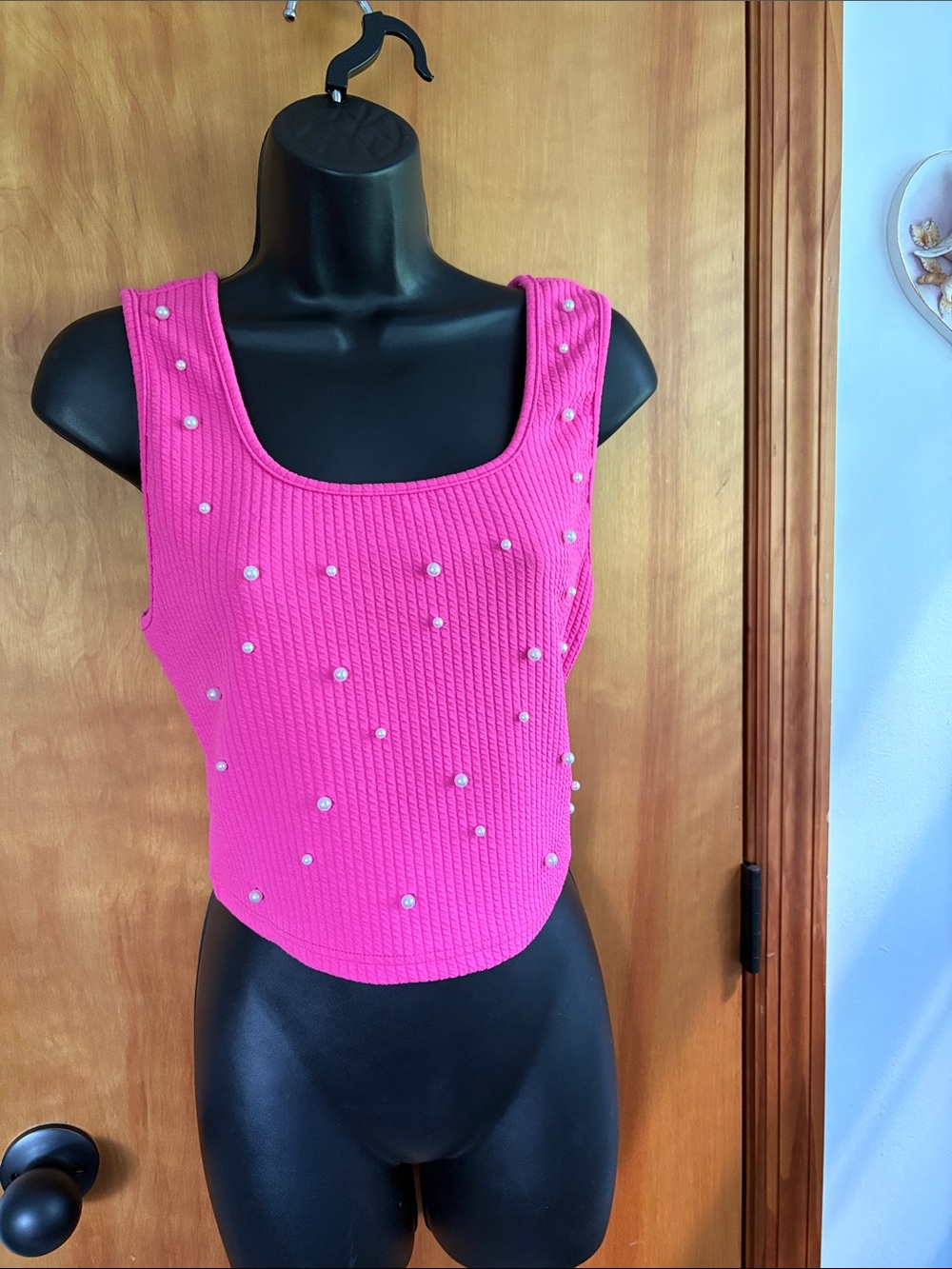 Pink Pearl-Embellished Ribbed Tank Top - Picture 4 of 6